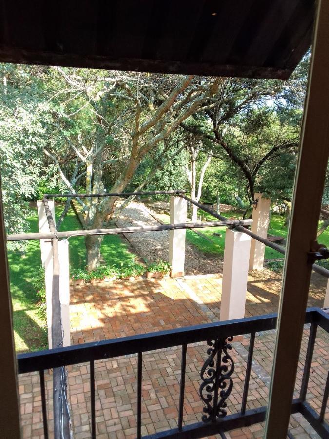 Valley Of The Rainbow Fly Fishing Estate Dullstroom Esterno foto
