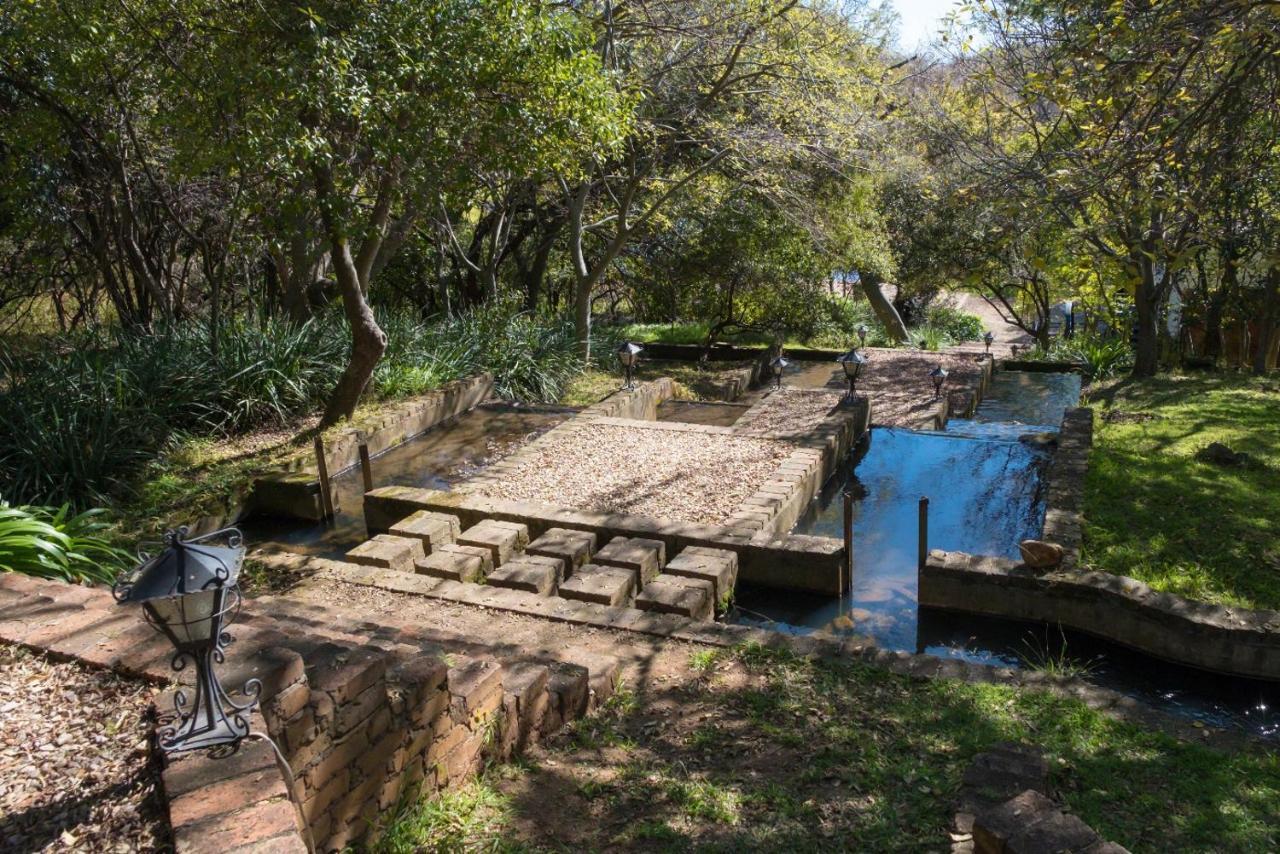 Valley Of The Rainbow Fly Fishing Estate Dullstroom Esterno foto