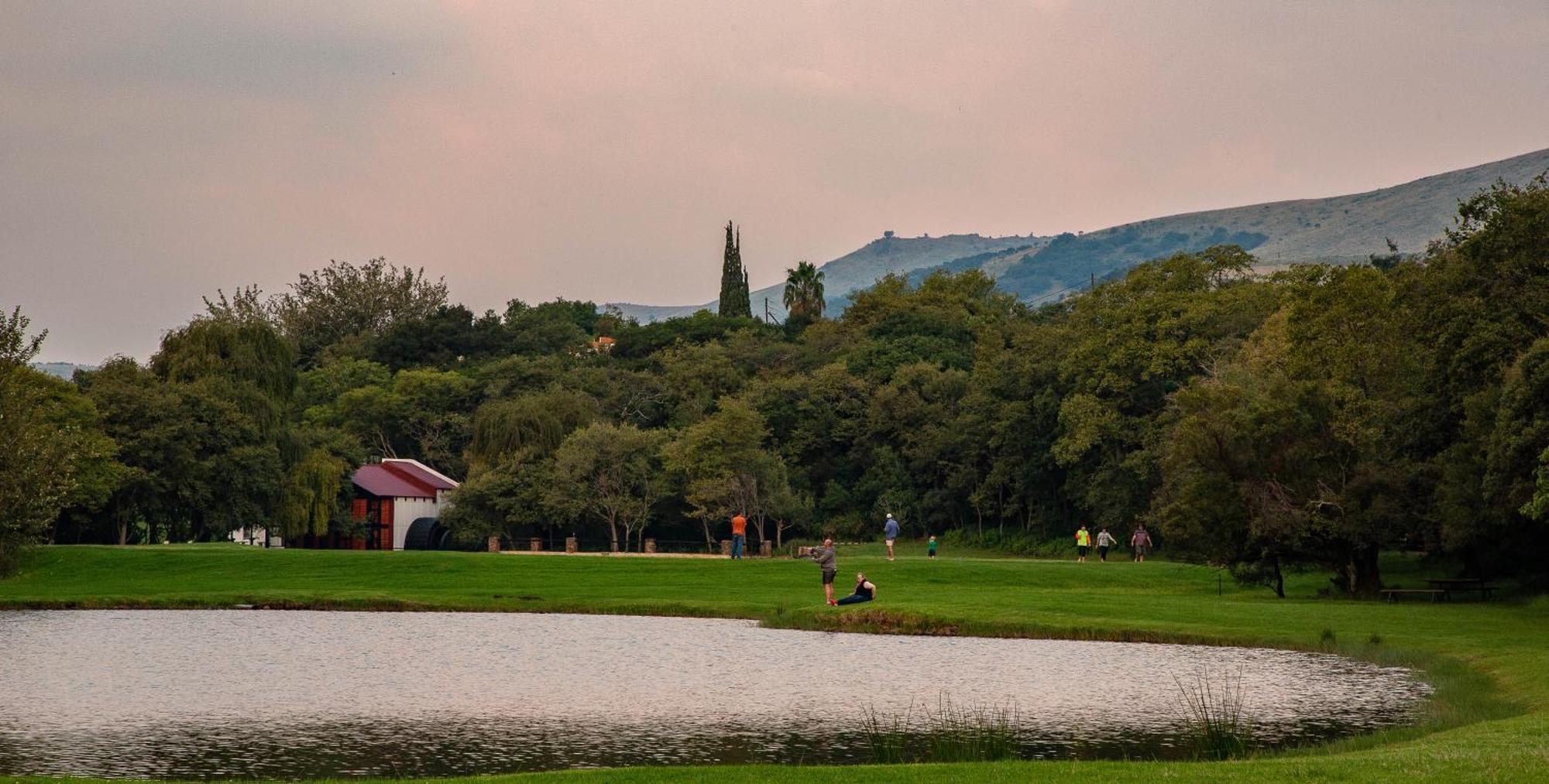Valley Of The Rainbow Fly Fishing Estate Dullstroom Esterno foto